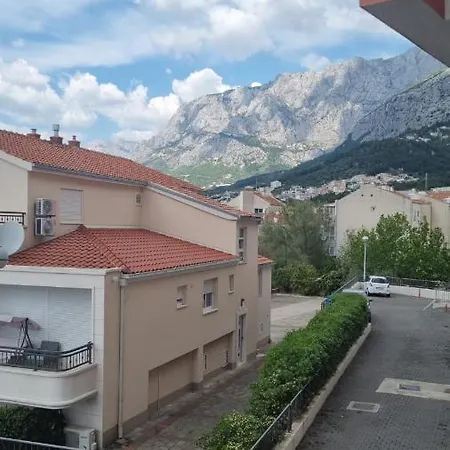 Nina * Makarska